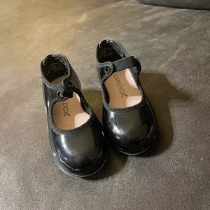 Capezio toddler tap shoes ☺️